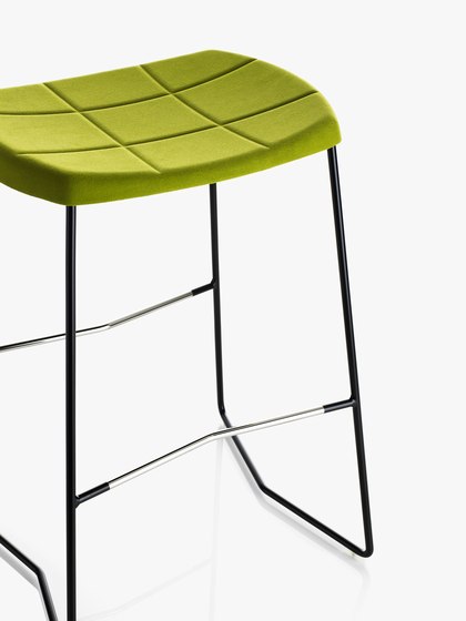 Mini | Bar stools | Lammhults