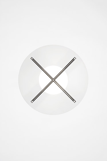 XO Table | Couchtische | Piiroinen
