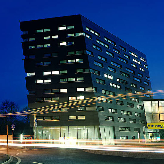 concrete skin | Office Towers St. Pölten | Facade systems | Rieder