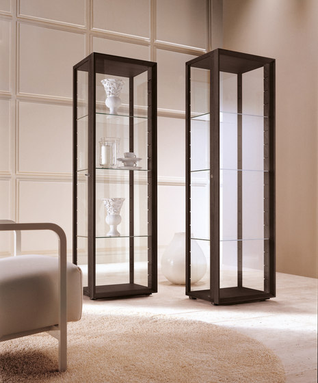 Chiara | Display cabinets | Porada