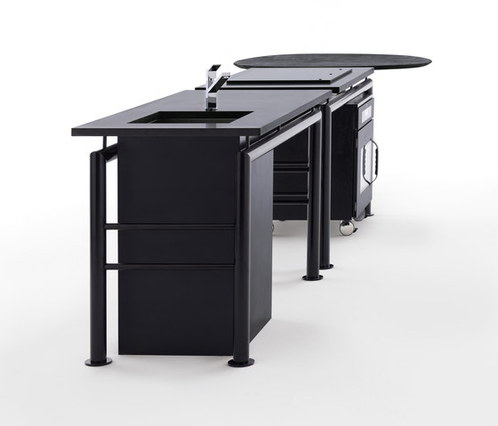 Axis Black | Modular kitchens | Opinion Ciatti