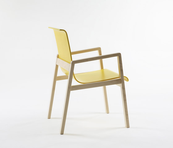 Armchair 403 “Hallway“ | Chairs | Artek