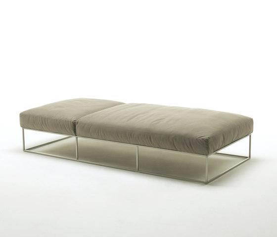 Ile Club Daybed | Chaise longue | Living Divani