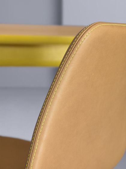 Morph Fully Upholstered | Chairs | Zeitraum