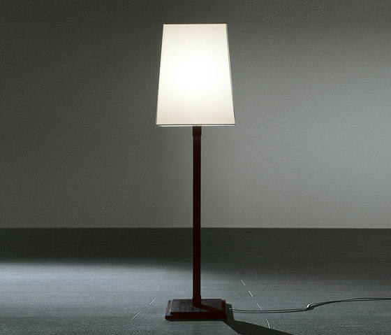 Garlan Tre Floor lamp | Free-standing lights | Meridiani