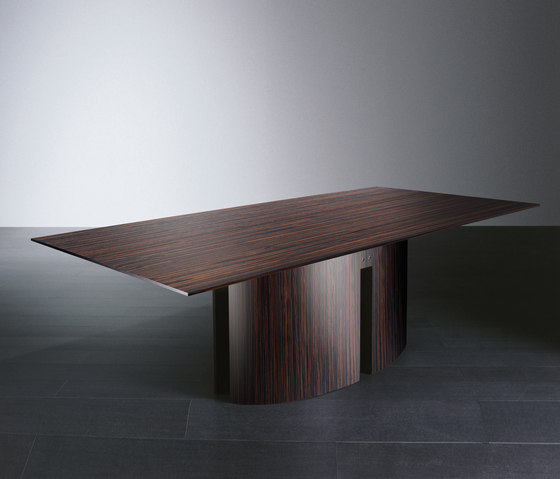 Gong Dining table | Mesas comedor | Meridiani