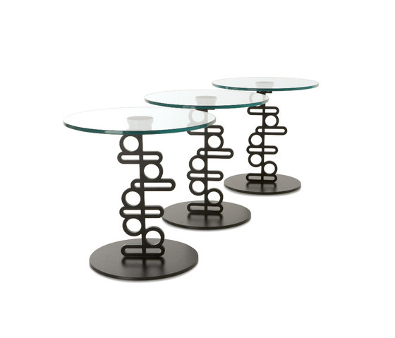 Ken side table, glass tabletop | Tavolini alti | Quodes