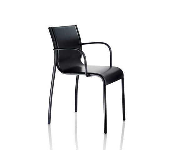 Paso Doble armchair | Chairs | Magis