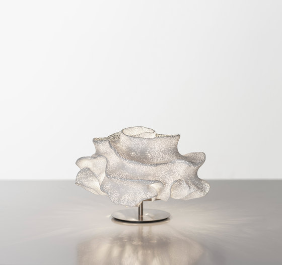 Nevo NE01 | Lampade tavolo | a by arturo alvarez