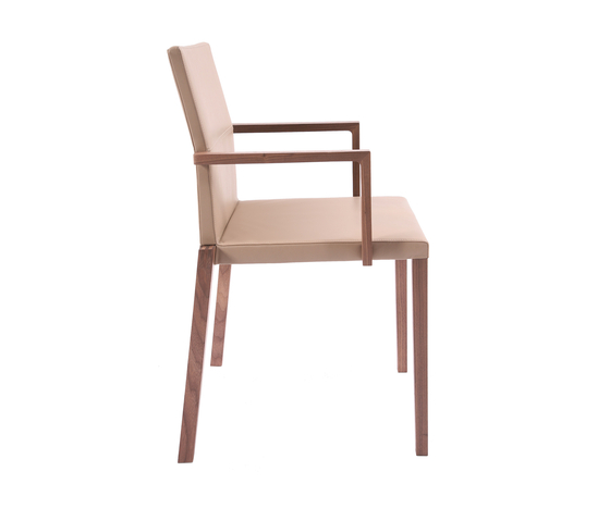 Baltas Chair with armrest | Sedie | KFF