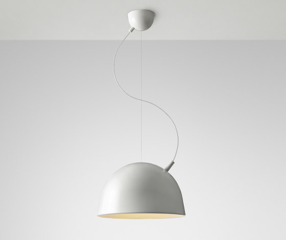 Plugged Pendant Lamp | Lámparas de suspensión | Muuto