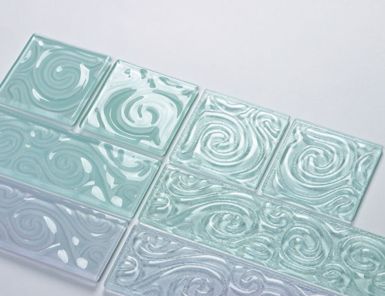 Squiggle Design Glass Tiles | Baldosas de vidrio | UltraGlas