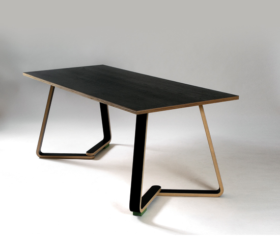 Twin C Dining Table | Esstische | Green Furniture Concept