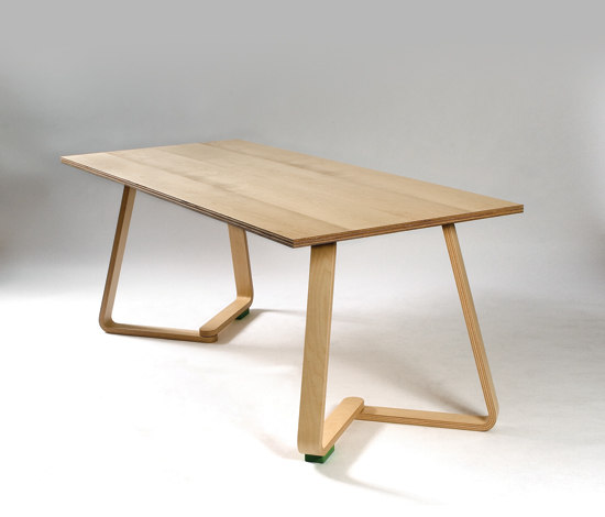 Twin C Dining Table | Esstische | Green Furniture Concept