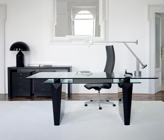 Nianda | Desks | Gallotti&Radice