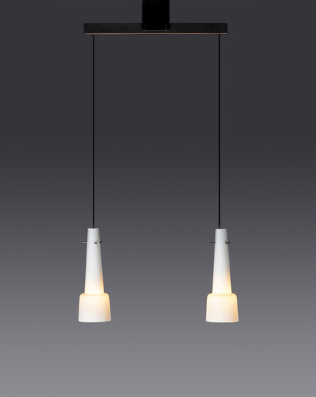 Keule 2 Pendant | Lámparas de suspensión | Kalmar