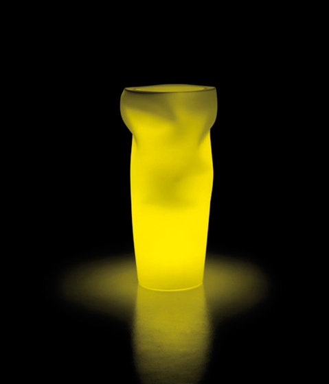 Saving/Space/Vase | Light | Lampade pavimento | PLUST