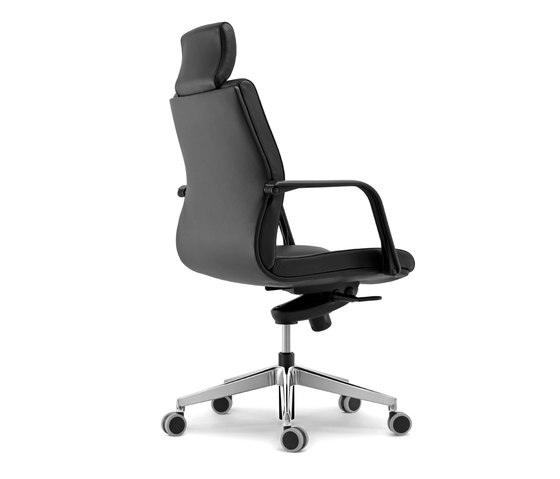M Chair High-Back Chair | Chaises | Nurus