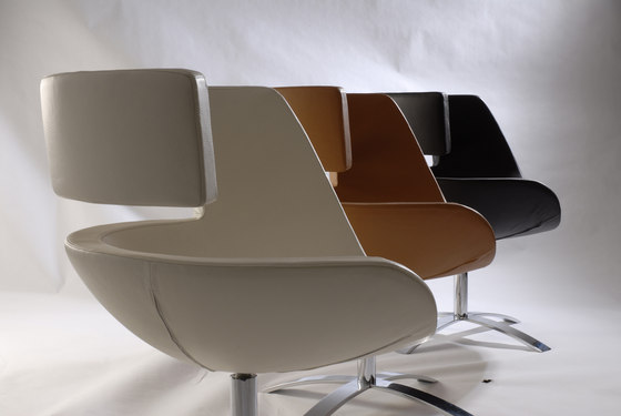 Wait Lounge Chair | Armchairs | Wilde + Spieth
