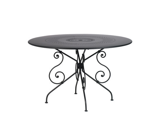 1900 Table 117cm | Dining tables | FERMOB