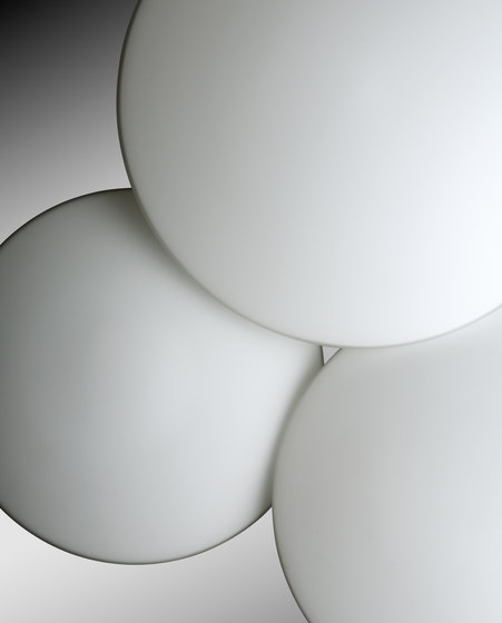 Puck 5435 Ceiling lamp | Ceiling lights | Vibia