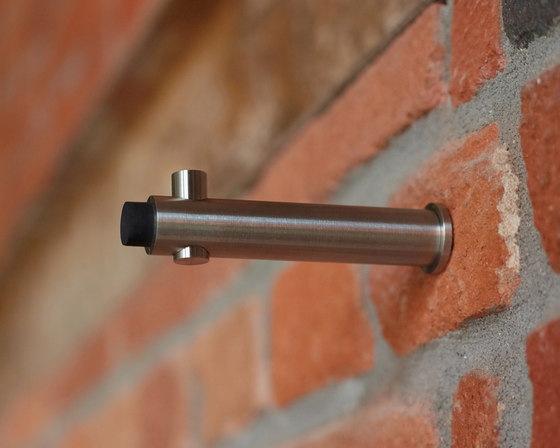 Door stopper with coat hook: double function - 11 cm long | Towel rails | PHOS Design