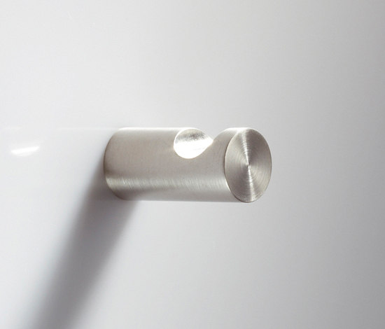Short concave wall hook, length 3 cm | Towel rails | PHOS Design