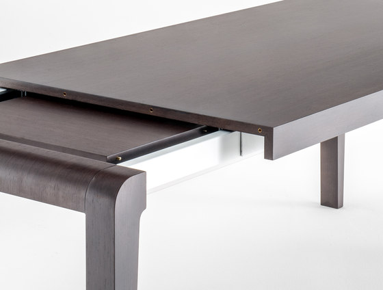 Exteso TE | Dining tables | PEDRALI