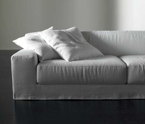 Frieman Ghost Sofa | Canapés | Meridiani