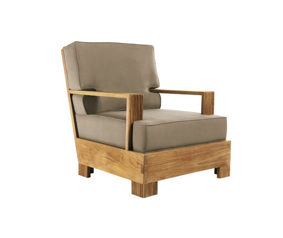 3203 Reeded Lounge Chair | Sessel | Sutherland