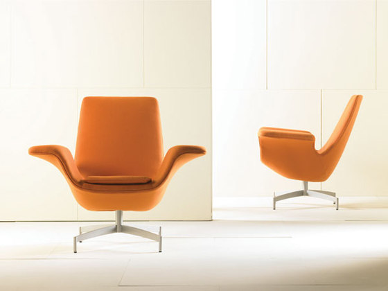 Dialogue Lounge Seating | Poltrone | HBF Furniture