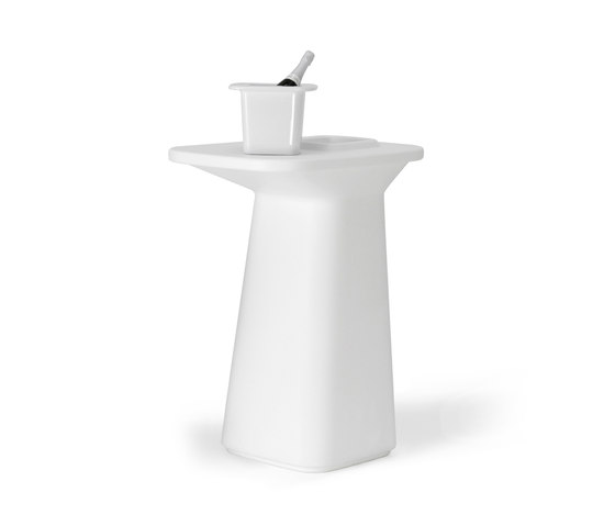 Moma High table | Standing tables | Vondom