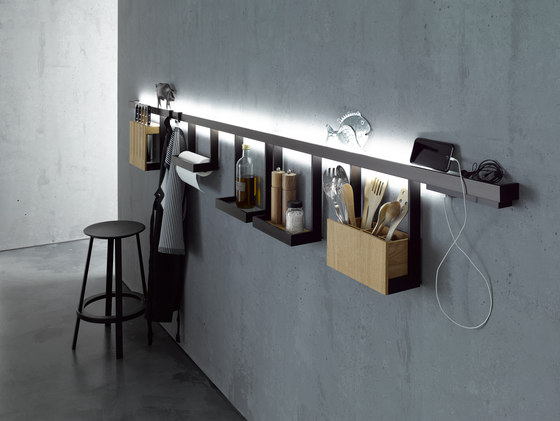 Light rail with glass shelf | GERA light system 6 | Lampade parete | GERA