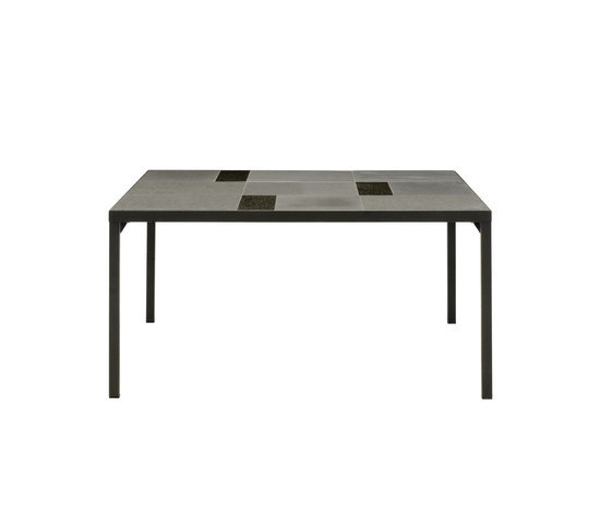 FLAT 315 Table | Esstische | Roda