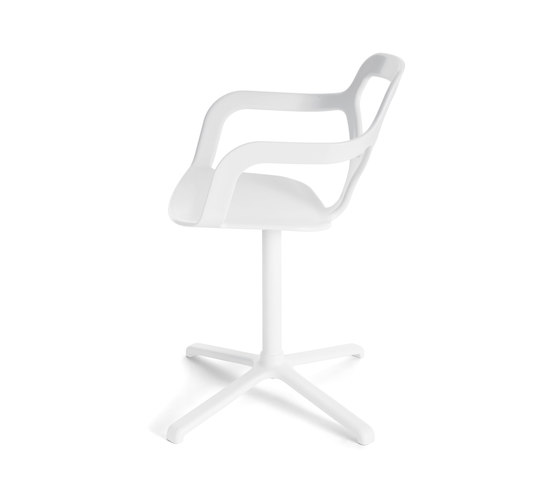 Trace | swivel chair | Chairs | Desalto