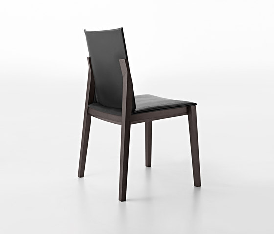 Breva | Chairs | Molteni & C