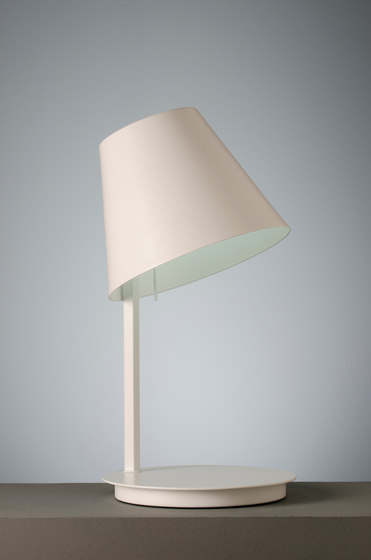 Alux table lamp | Tischleuchten | almerich