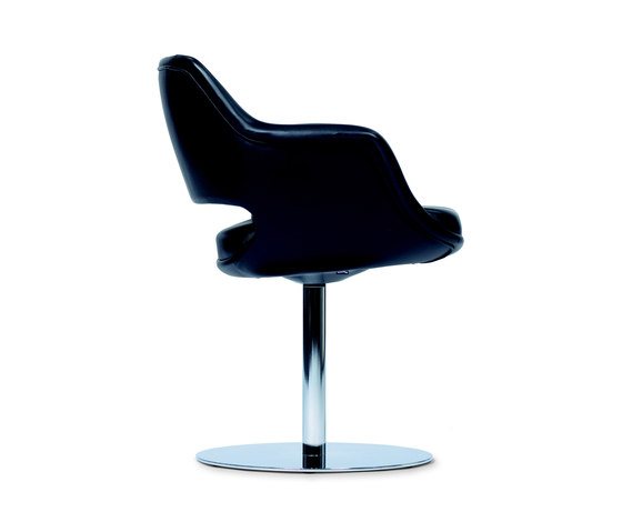 Kilta Chair | Chaises | Martela