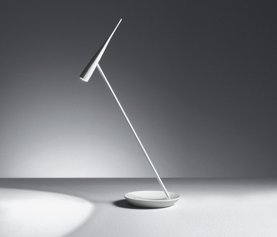 Egle lampada da tavolo | Lampade tavolo | Artemide