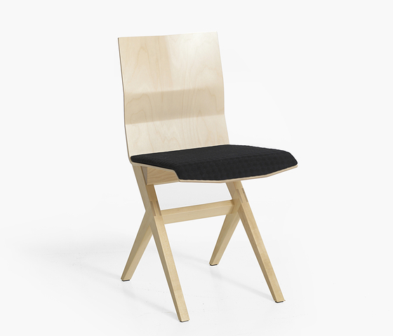 Yes YE12 | Chaises | Karl Andersson & Söner