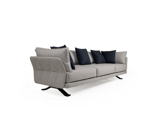 Brando 3-seater Sofa | Canapés | Matthew Hilton