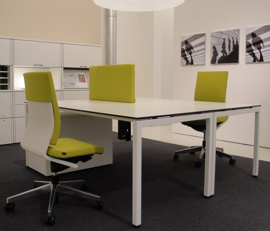 Axon basic table system | Contract tables | Identi