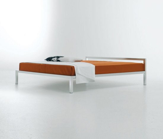 Aluminium Bed | Lits | MDF Italia