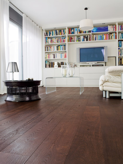Nero OAK Vulcano brushed | natural oil | Wood flooring | mafi
