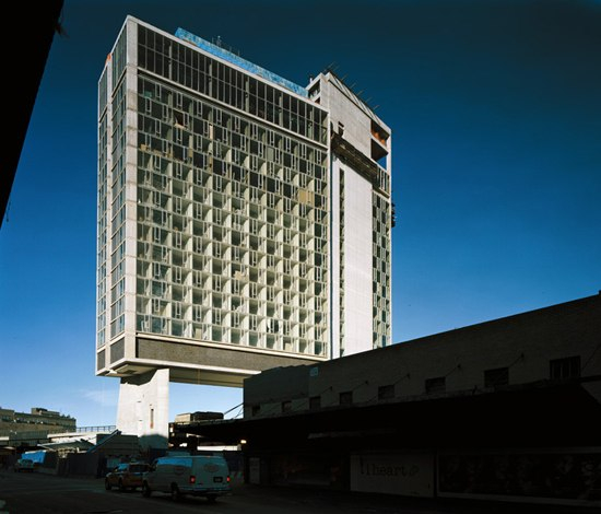 concrete skin | The Standard Hotel - New York City | Facade systems | Rieder