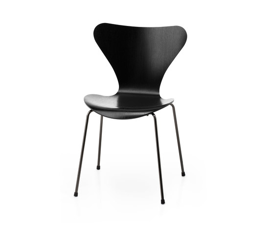 Series 7™ Model 3107 | Chairs | Fritz Hansen