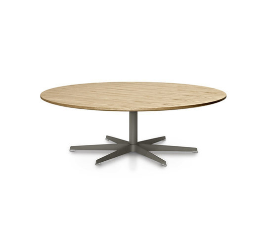 Model A225 | Coffee tables | Fritz Hansen