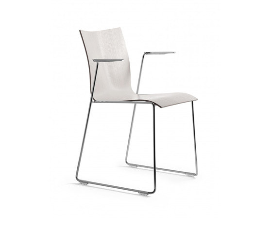 Chairik 111 | Chairs | Montana Furniture