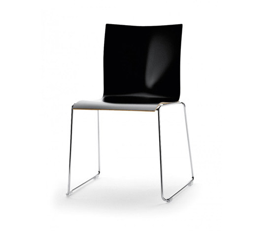 Chairik XL 127 | Sillas | Montana Furniture