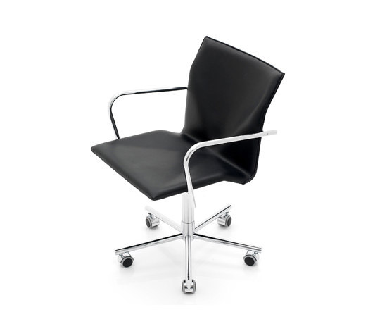 AP Conference chair | Chaises | Montana Furniture